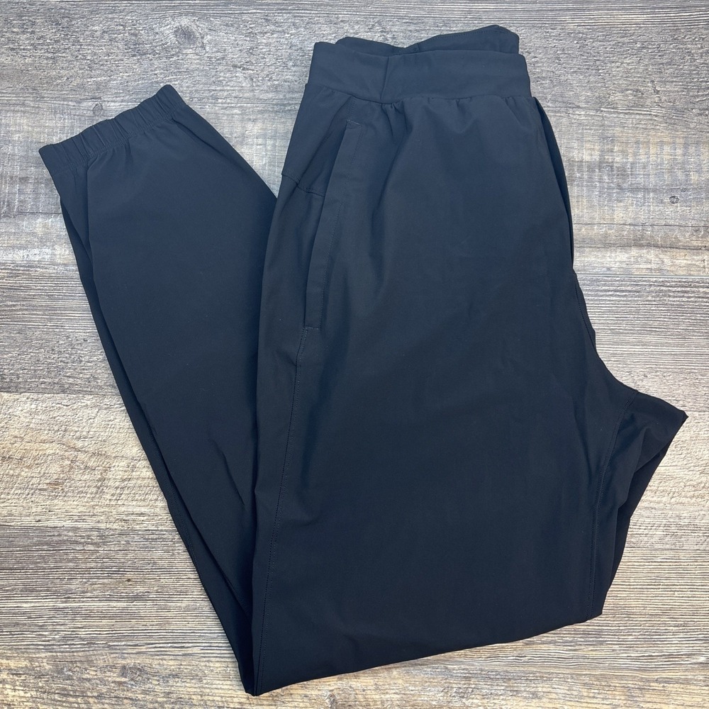 Lululemon Men's Medium Surge Jogger Black Running Stretch Flaw